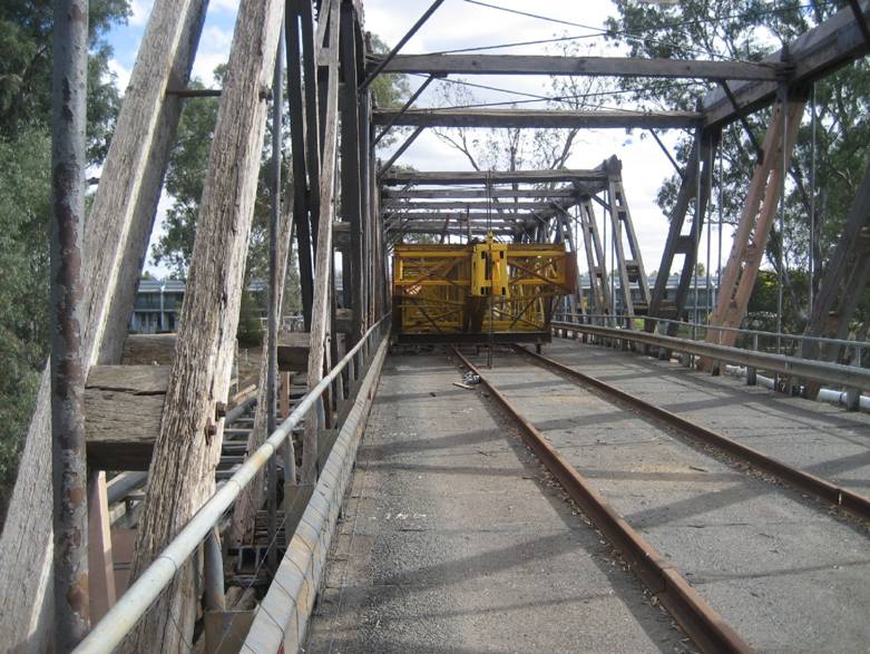 Redd Handrail & Guardrail now level.JPG